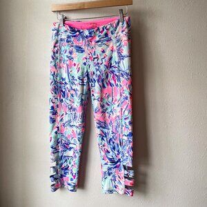 Lilly Pulitzer capri legging UPF 50+ Weekender Cropped Multi Cabana Cocktail